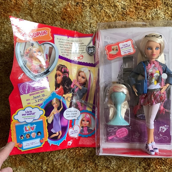 NWOT Liv doll Sophie - Picture 2 of 9